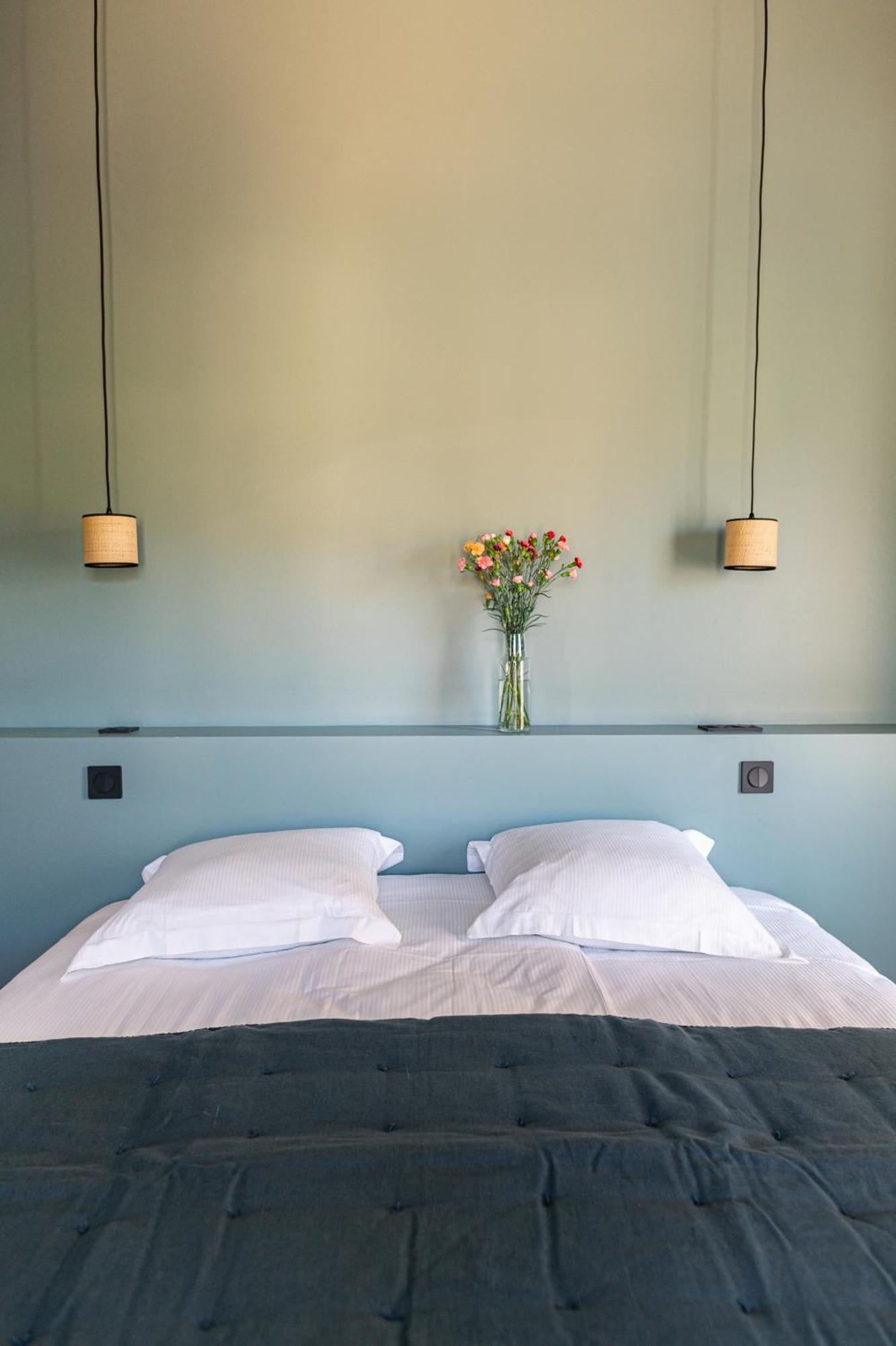 Chateau De Pierreclos Room photo